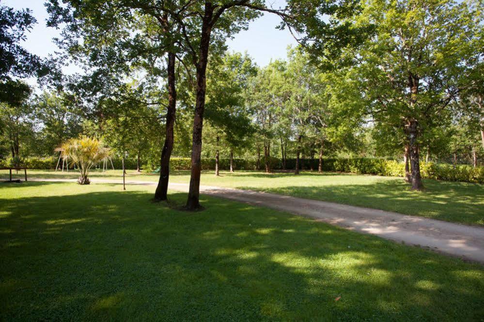 ביסקארוס Hotel La Ferme D'En Chon מראה חיצוני תמונה